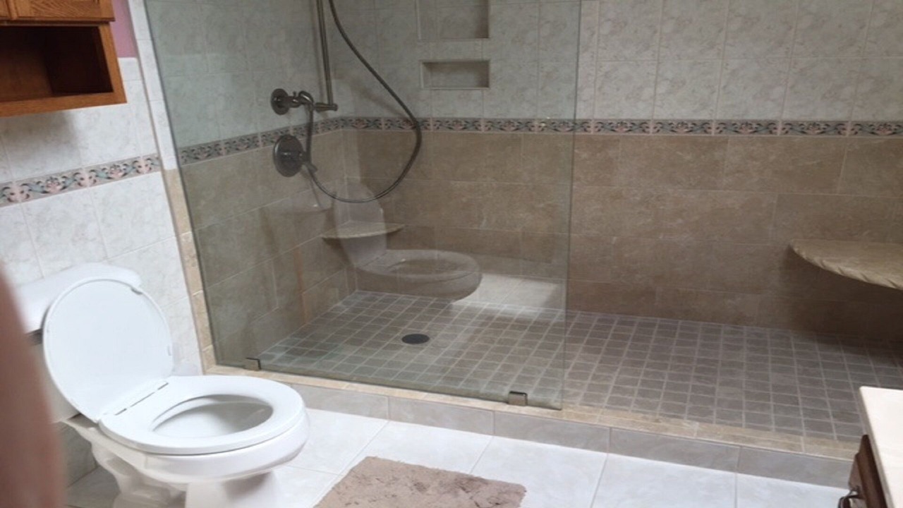 Photo of Bathroom in Hubbard Lake