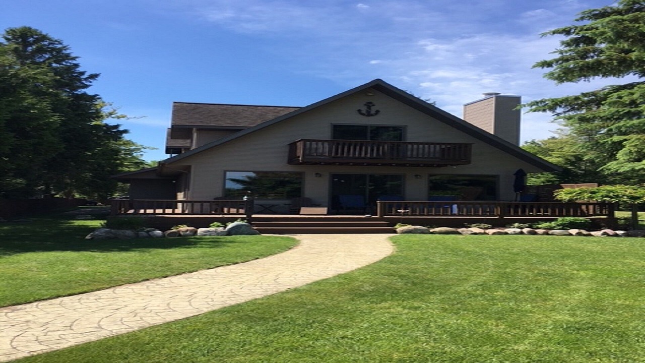 Photo of Outdoor in Hubbard Lake