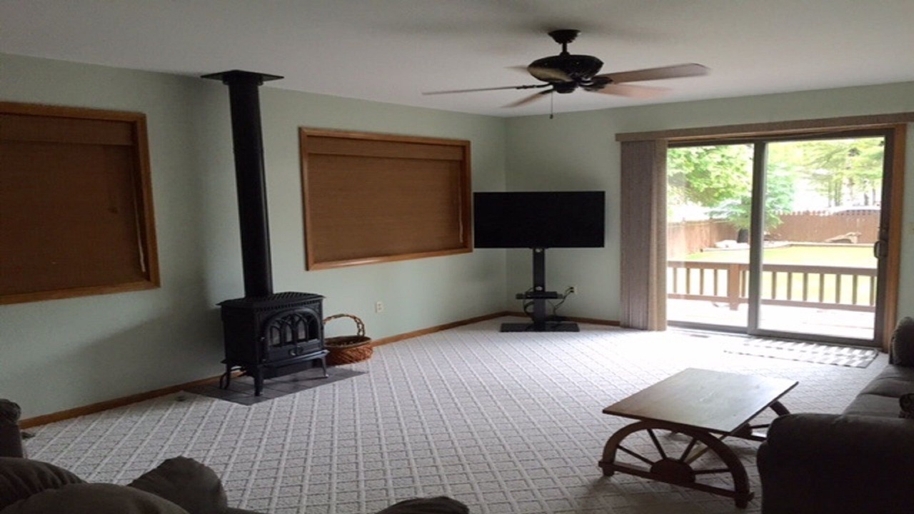 Photo of Bedroom in Hubbard Lake
