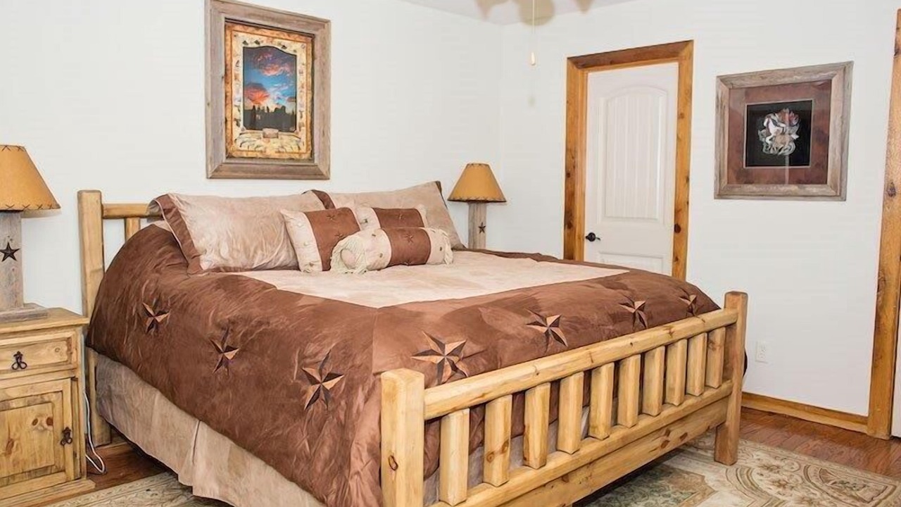 Photo of Bedroom in Canton