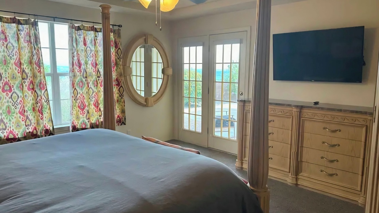 Photo of Bedroom in Corrales