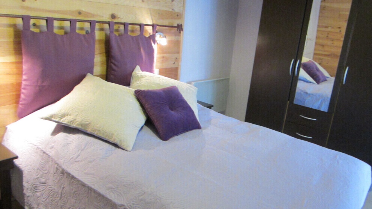 Photo of Bedroom in Saint-Jean-de-Sauves