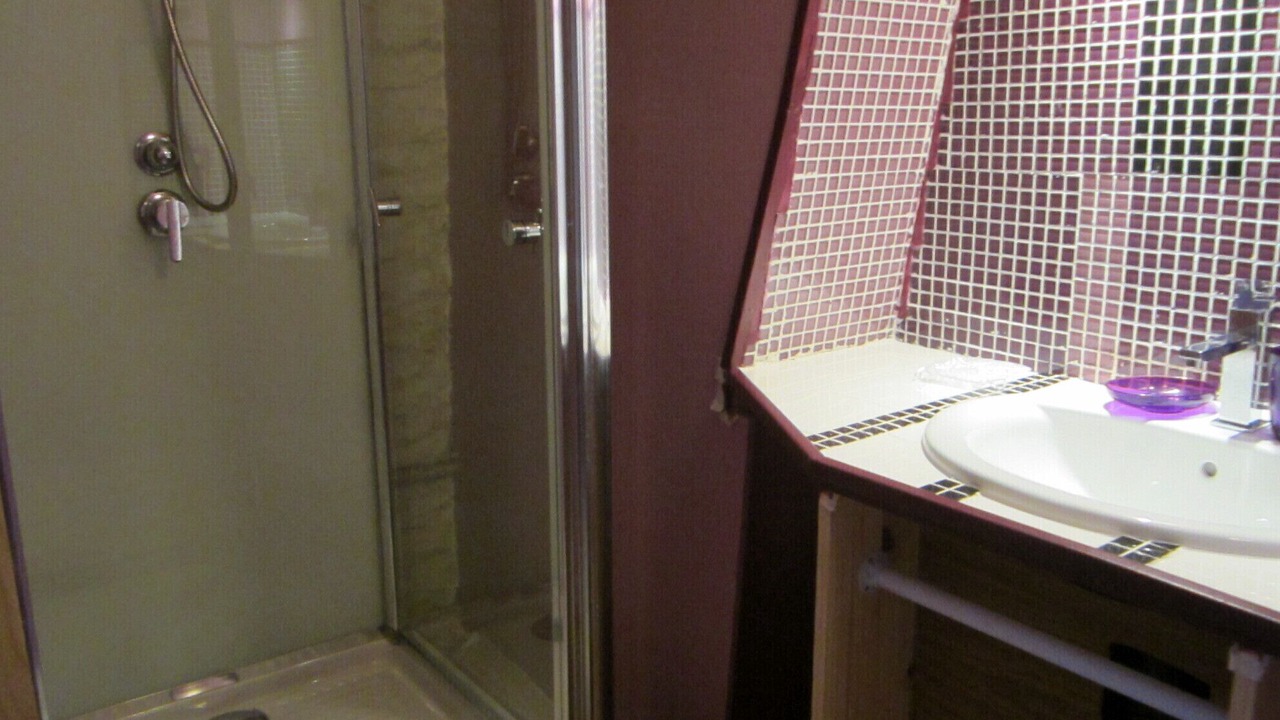 Photo of Bathroom in Saint-Jean-de-Sauves