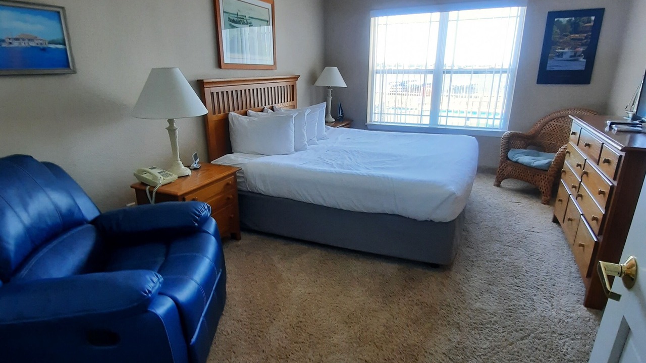 Photo of Bedroom in Delavan Lake