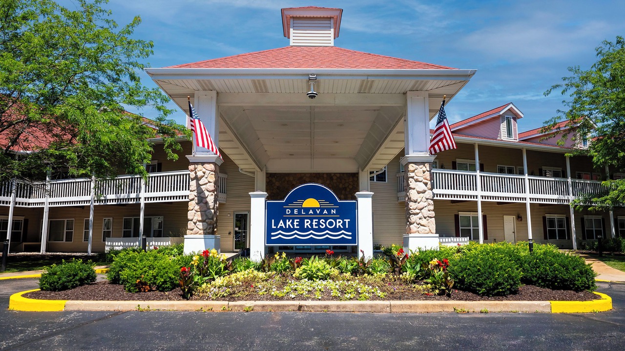 Photo of Outdoor in Delavan Lake