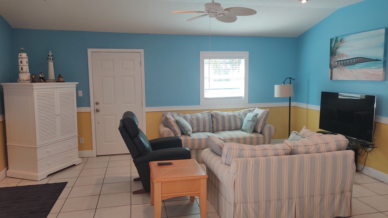Photo of Livingroom in Sexton Cove Estates
