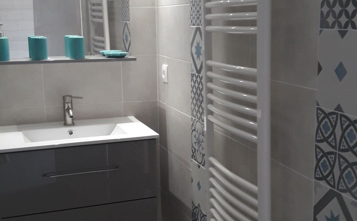 Photo of Bathroom in La Roche-sur-Yon
