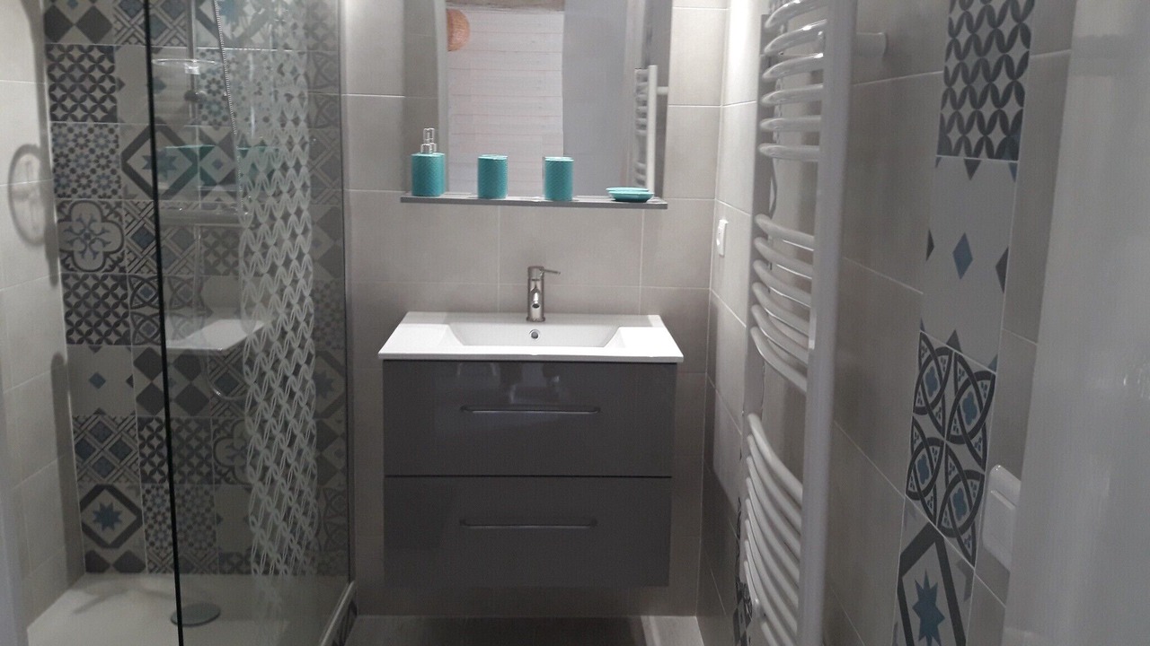 Photo of Bathroom in La Roche-sur-Yon