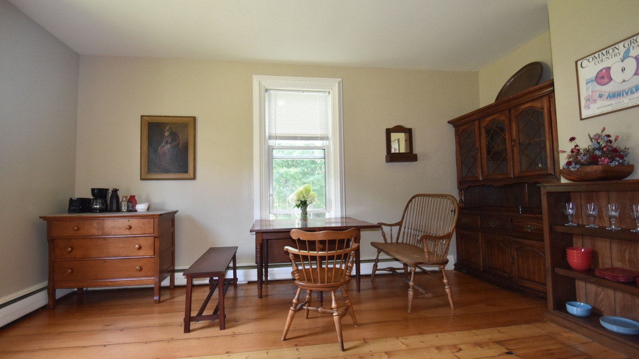 Photo of Others in Topsham