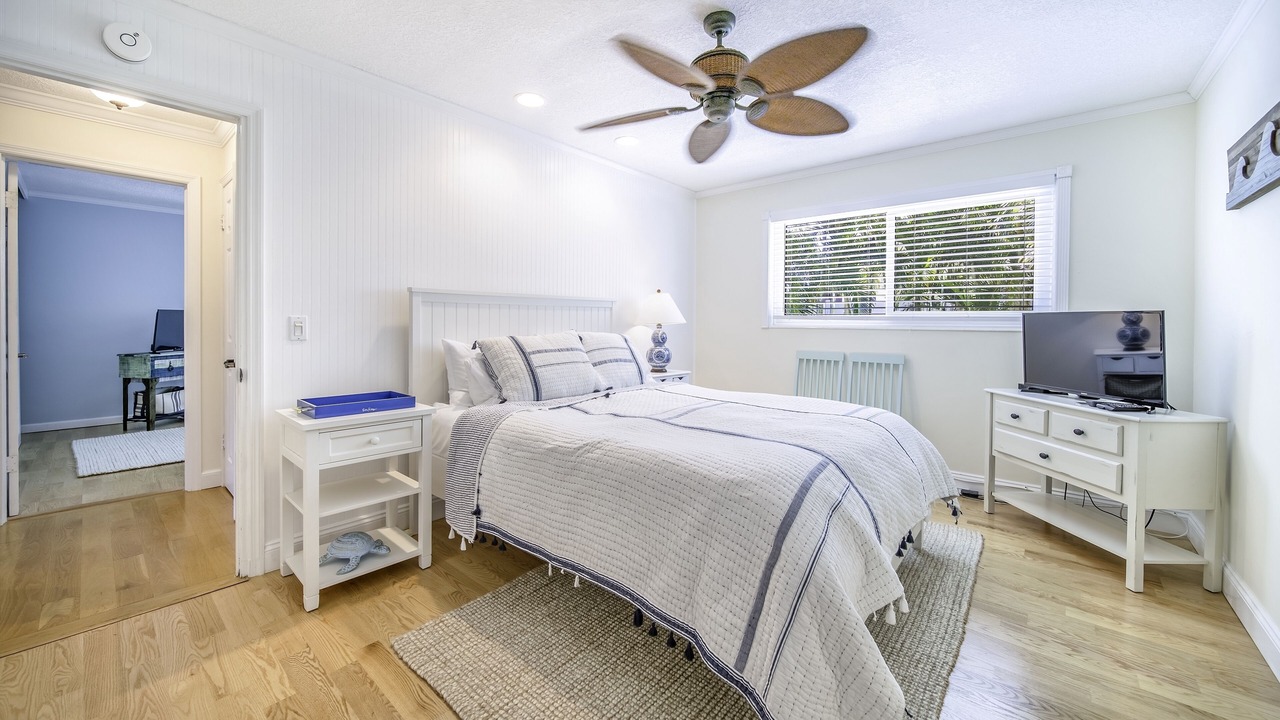 Photo of Bedroom in Juno Beach