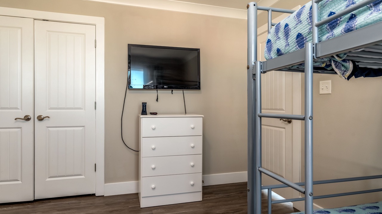 Photo of Bedroom in Dauphin Island