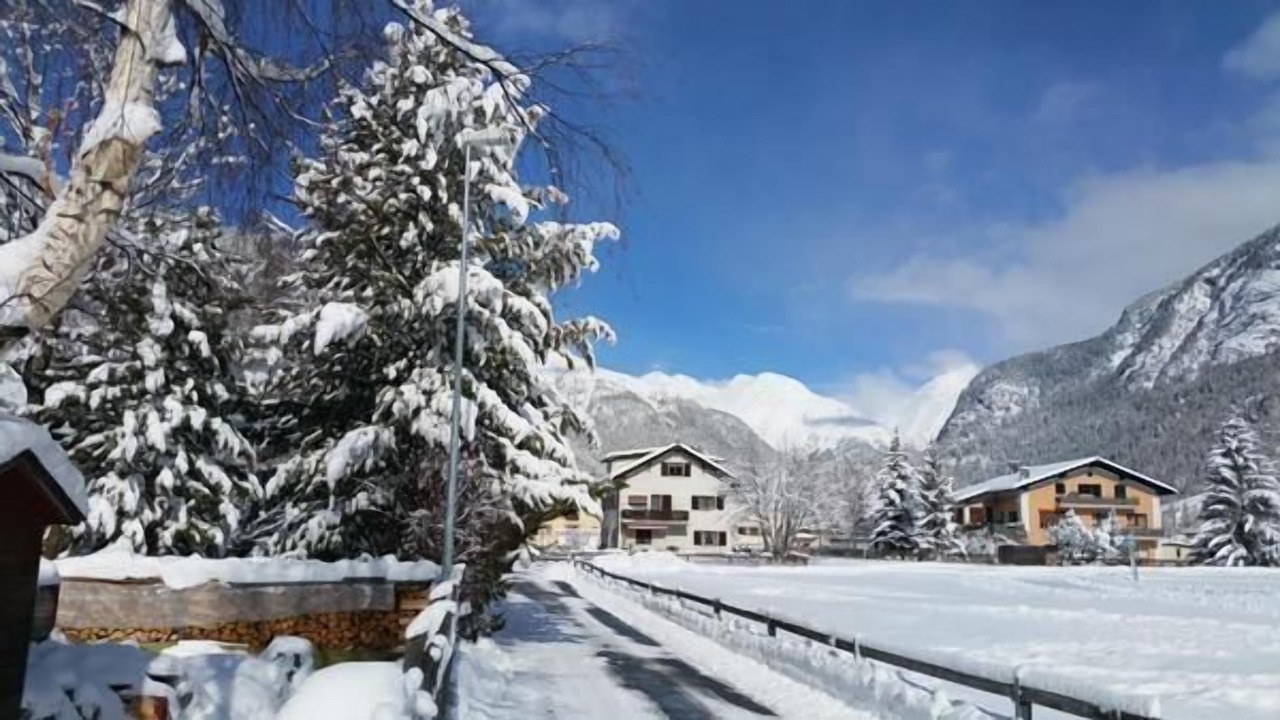 Photo of Others in Zernez
