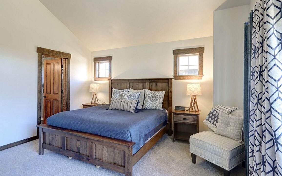 Photo of Bedroom in Cle Elum