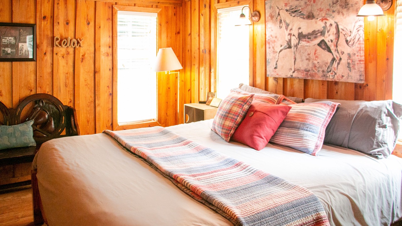 Photo of Bedroom in Hot Springs