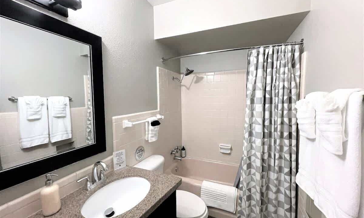 Photo of Bathroom in Uptown