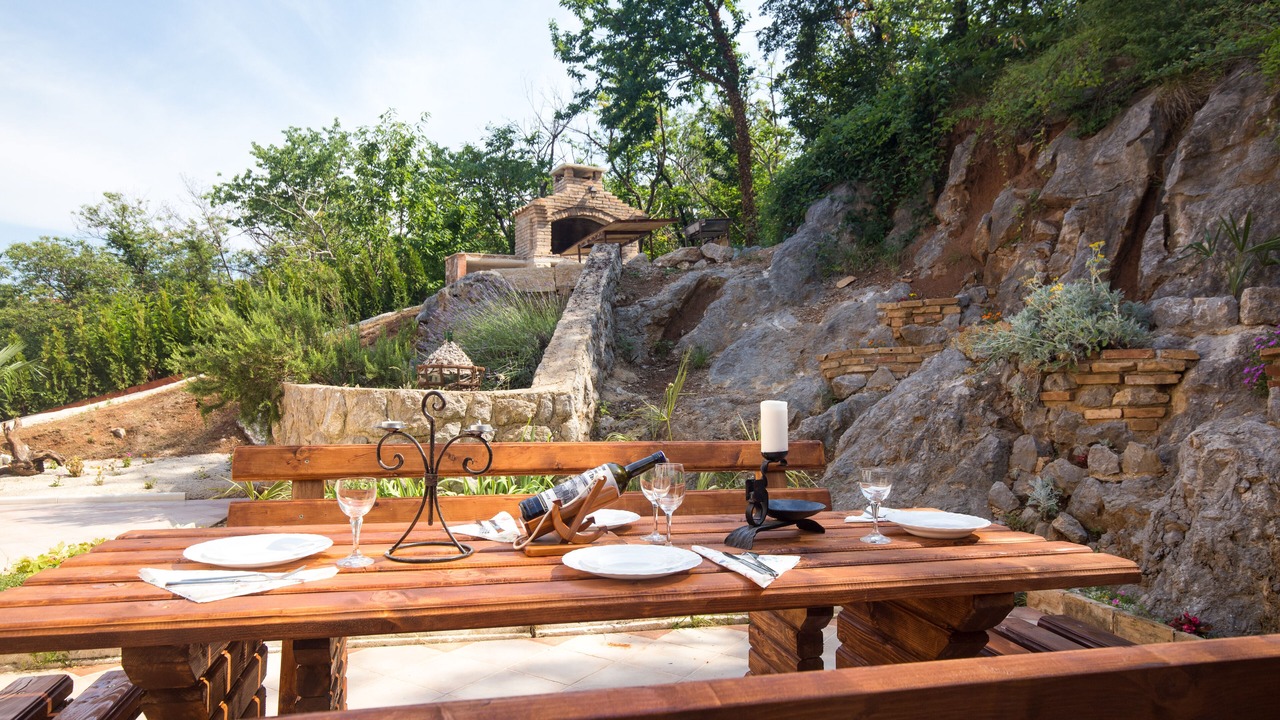 Photo of Outdoor in Opric