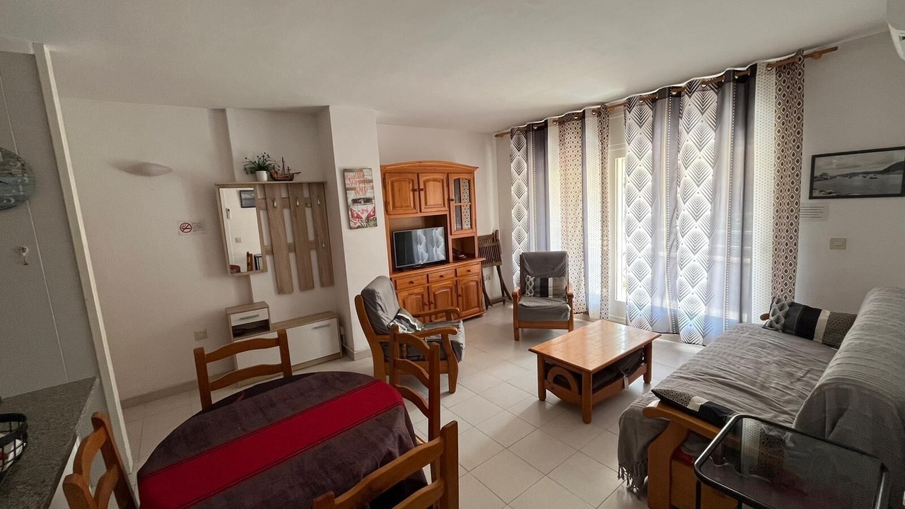 Photo of Bedroom in Llanca