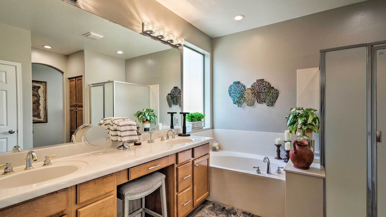 Photo of Bathroom in Rovey Farm Estates