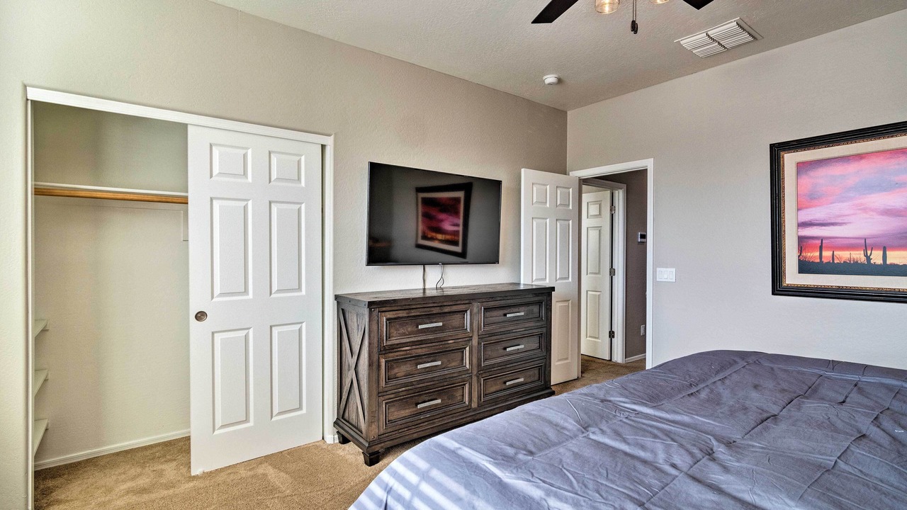 Photo of Bedroom in Rovey Farm Estates