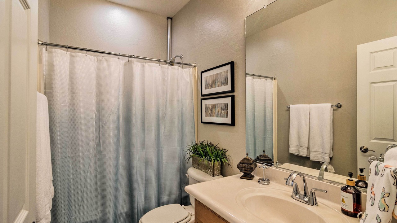 Photo of Bathroom in Rovey Farm Estates