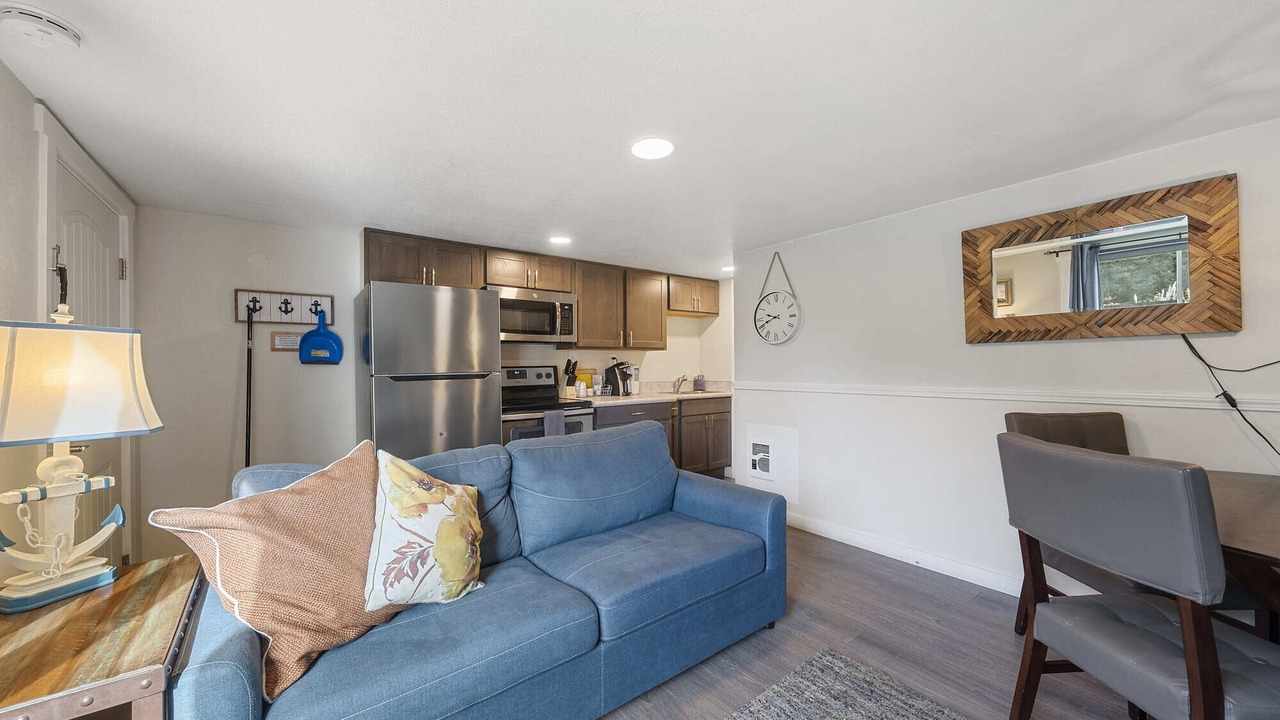 Photo of Livingroom in Netarts