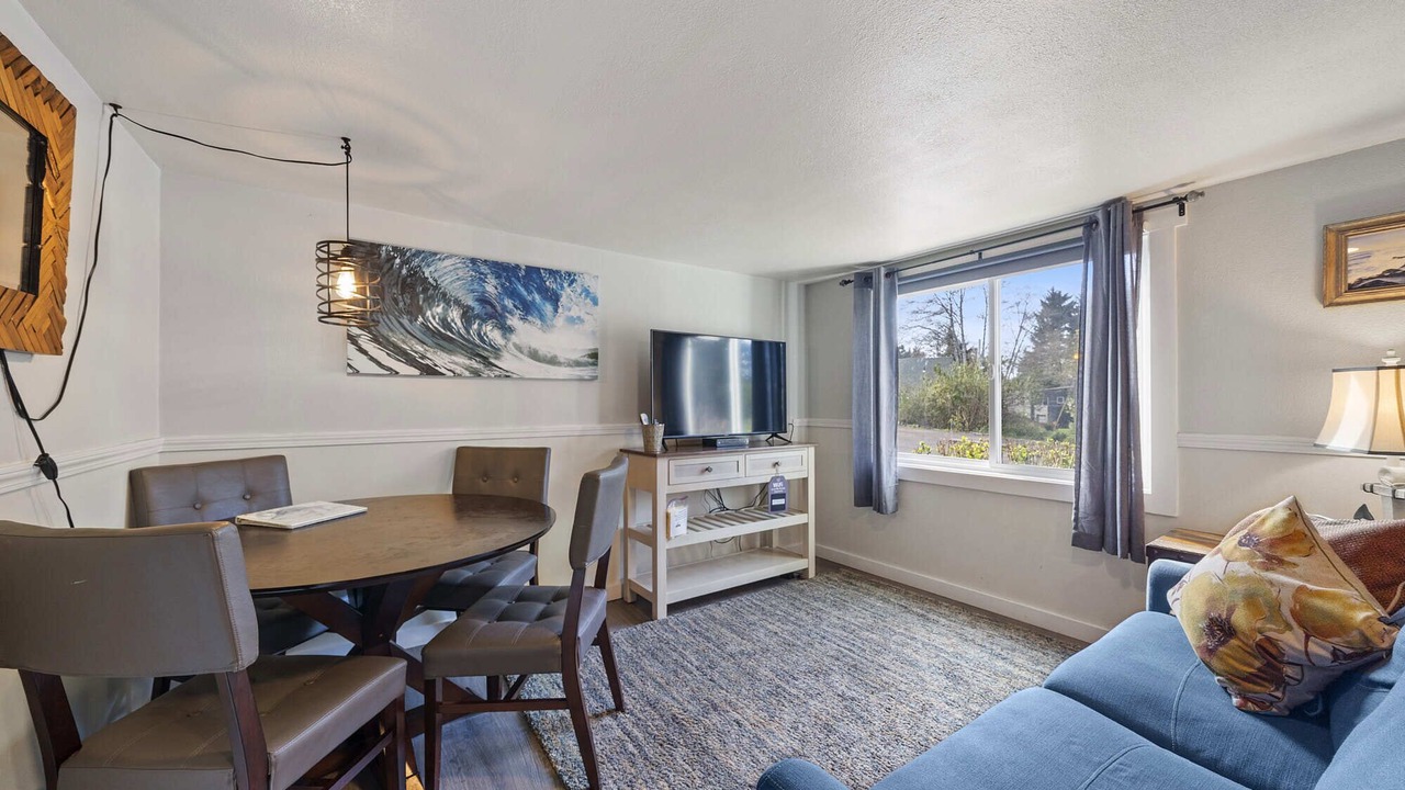 Photo of Livingroom in Netarts