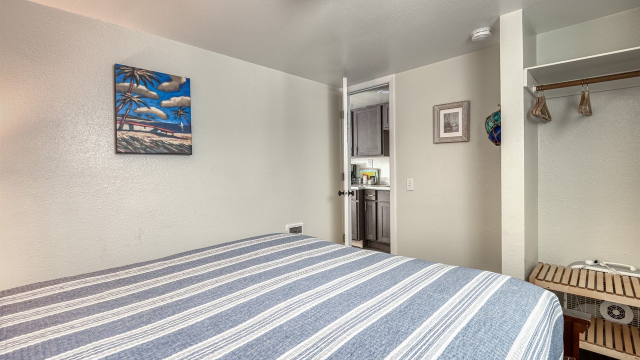 Photo of Bedroom in Netarts