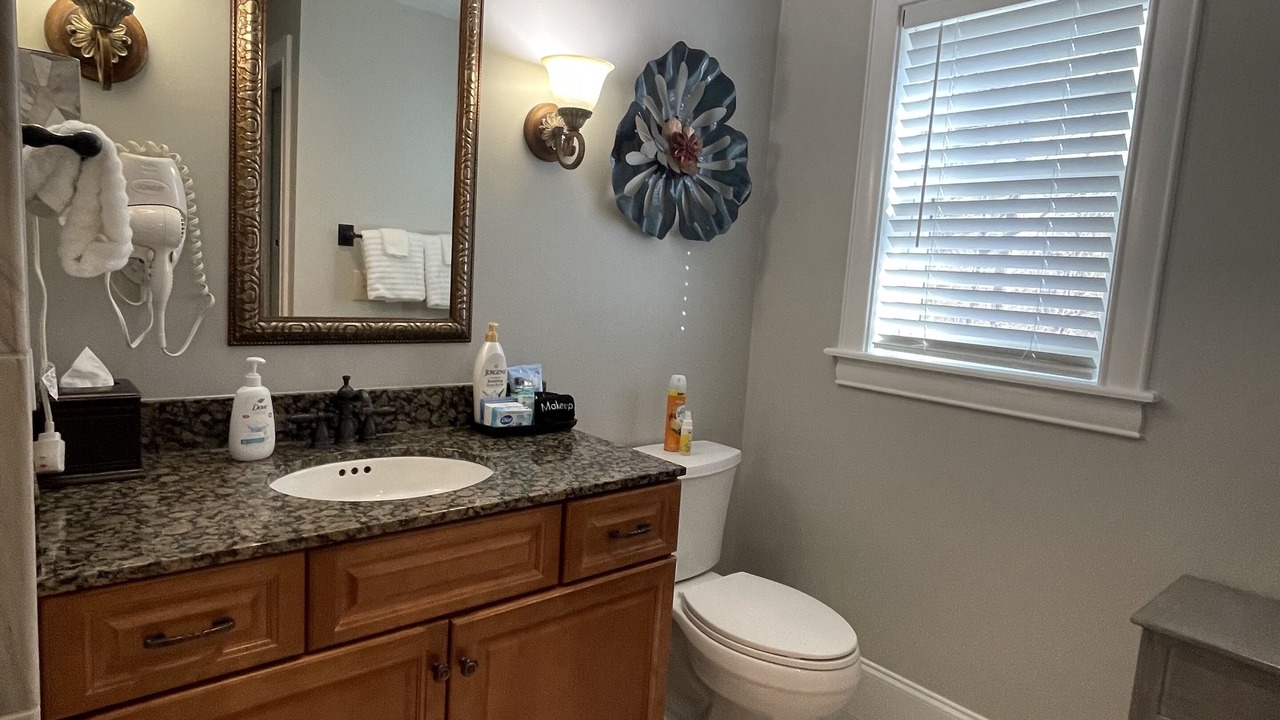 Photo of Bathroom in Pigeon Forge