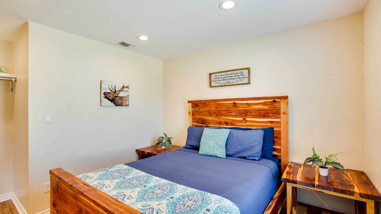 Photo of Bedroom in Emory