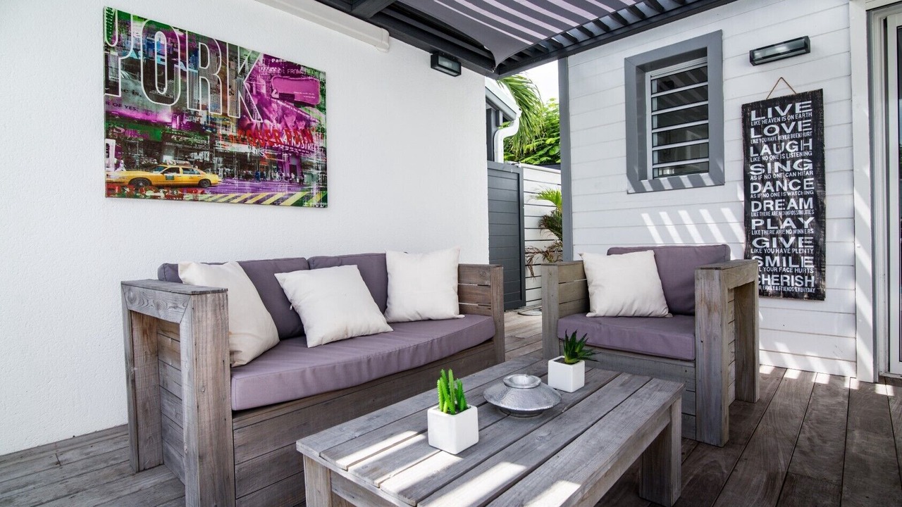 Photo of Patio Balcony in Orient Bay