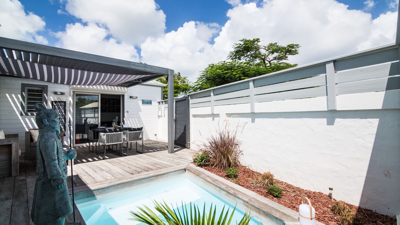 Photo of Outdoor in Orient Bay