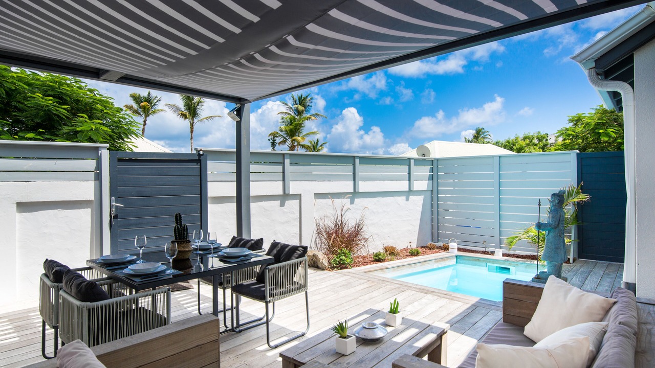 Photo of Outdoor in Orient Bay