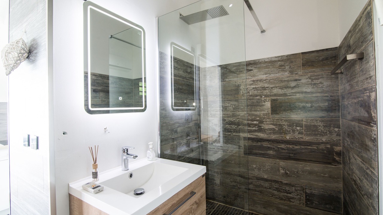 Photo of Bathroom in Orient Bay