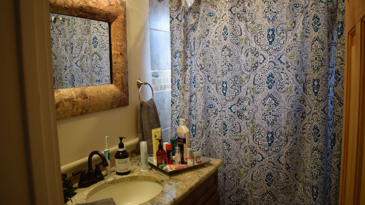 Photo of Bathroom in West Manhattan