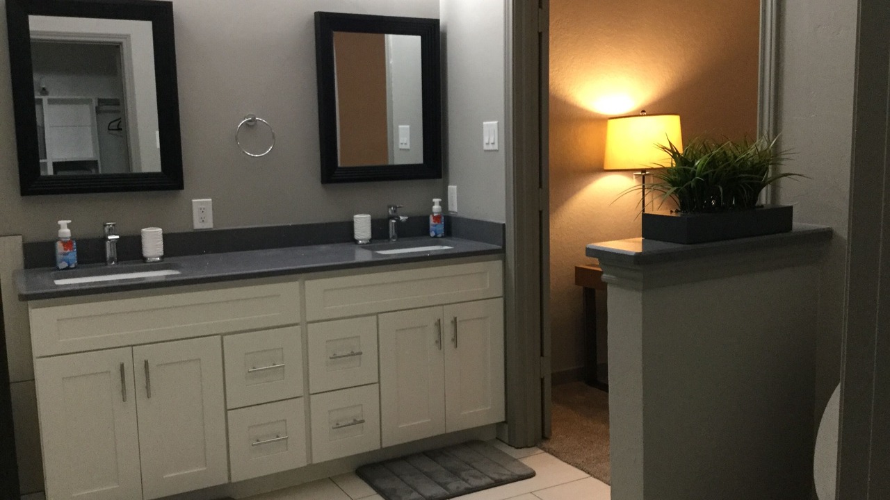 Photo of Bathroom in North Central Carrollton