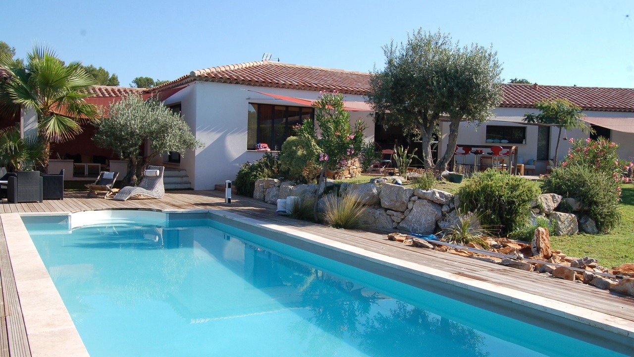 Photo of Outdoor in Saint-Cannat