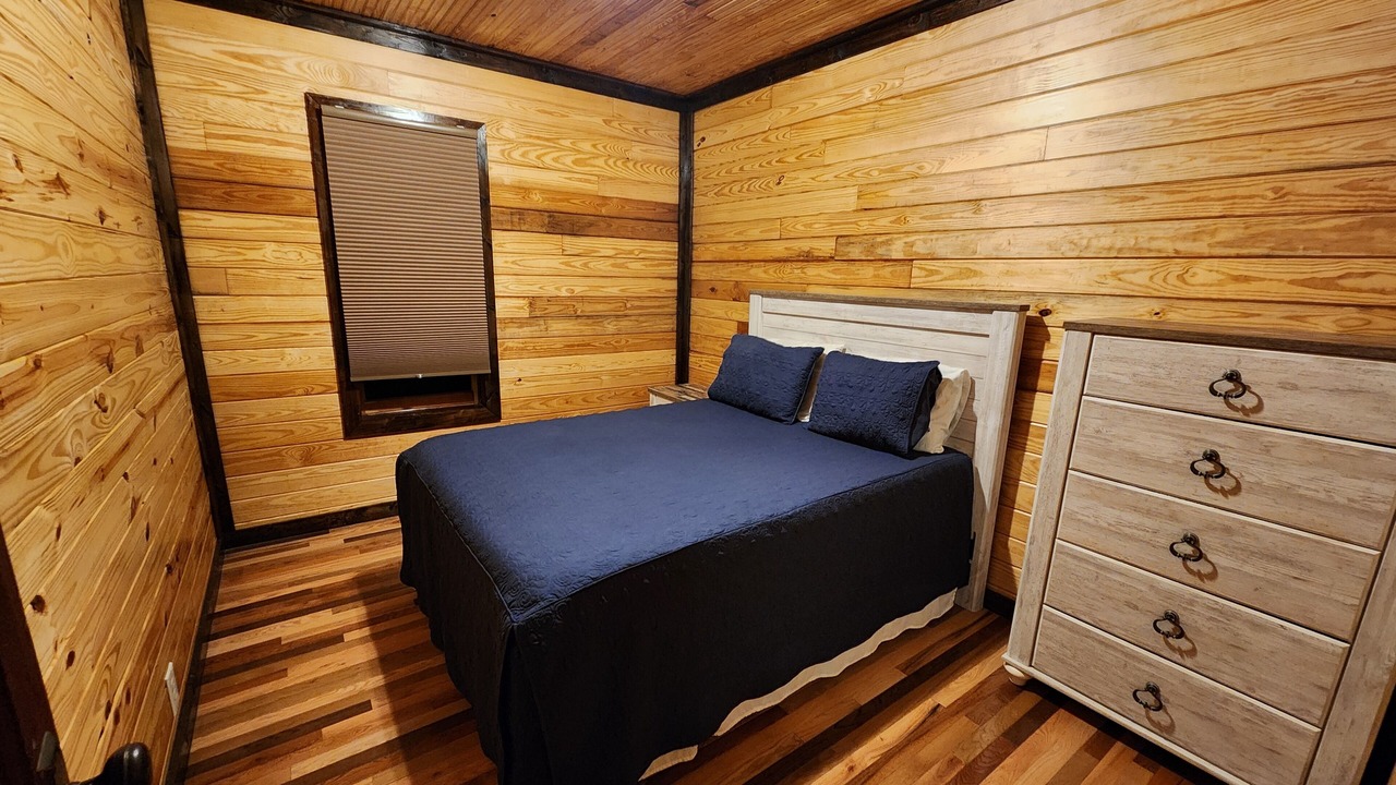 Photo of Bedroom in Fort Payne
