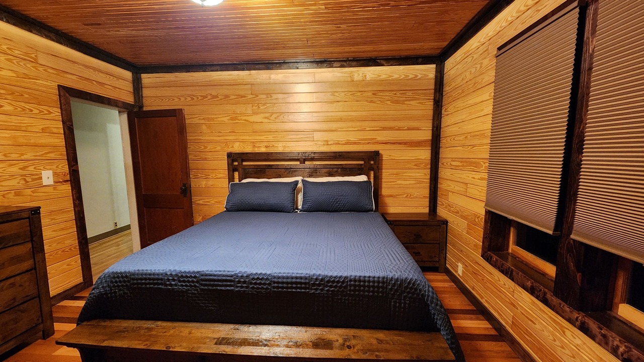 Photo of Bedroom in Fort Payne