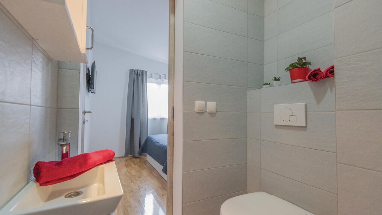 Photo of Bathroom in Grubine