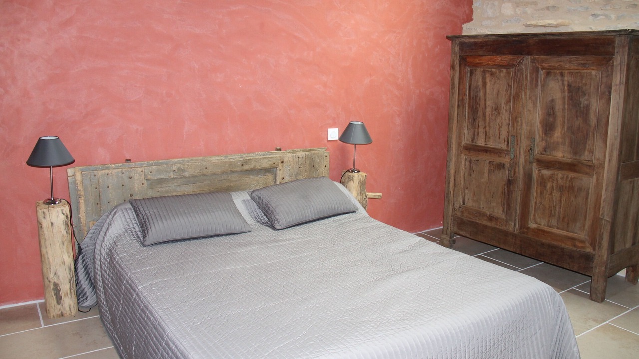 Photo of Bedroom in Villeneuve d'Aveyron