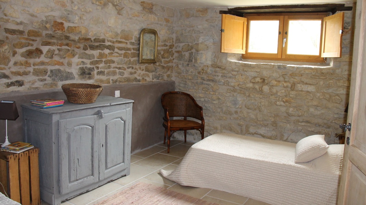 Photo of Bedroom in Villeneuve d'Aveyron