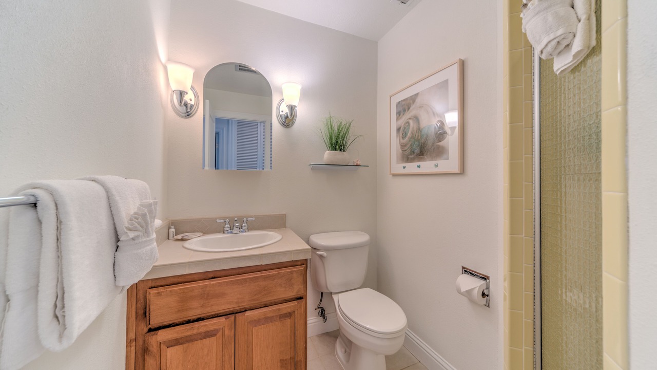 Photo of Bathroom in Lincoln Beach