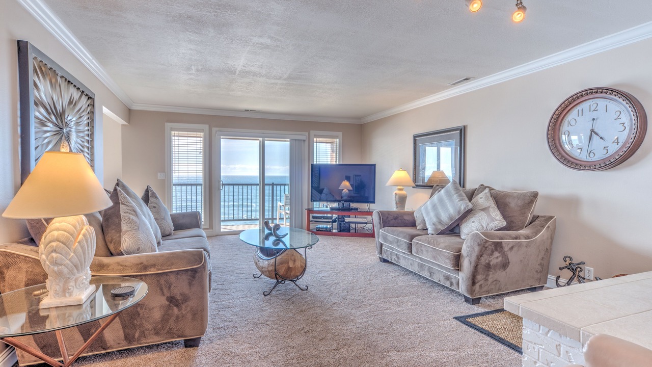 Photo of Livingroom in Lincoln Beach