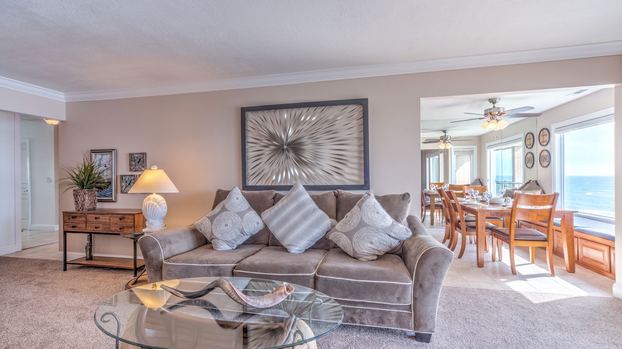 Photo of Livingroom in Lincoln Beach