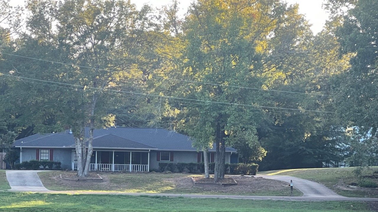 Photo of Outdoor in Starkville