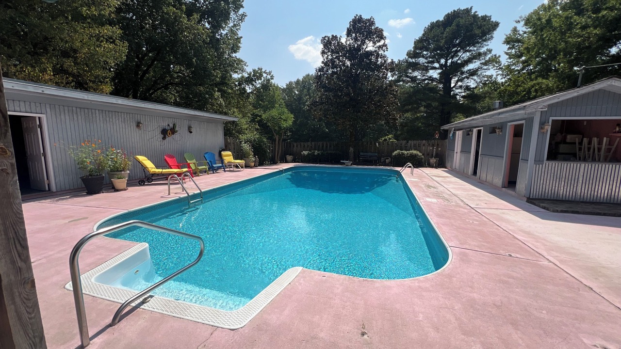 Photo of Outdoor in Starkville