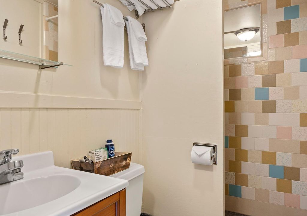 Photo of Bathroom in Netarts