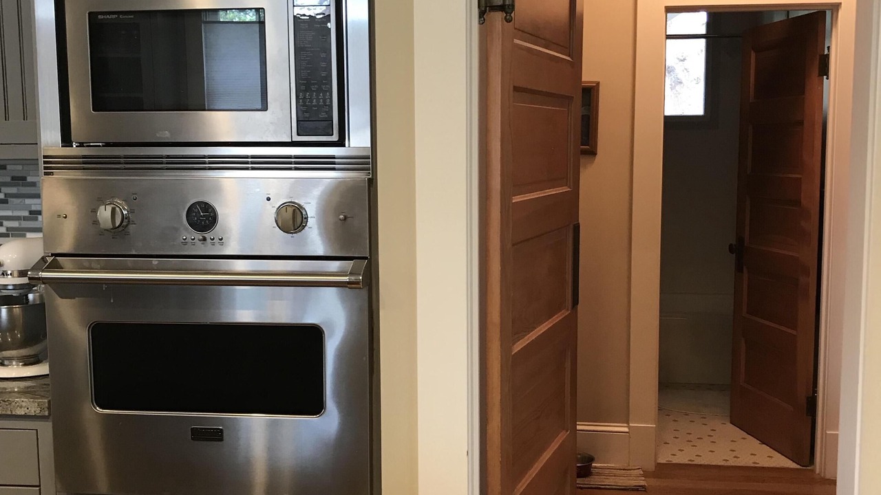 Photo of Bathroom in Mapleton Hill