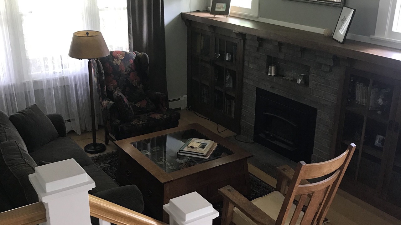 Photo of Livingroom in Mapleton Hill
