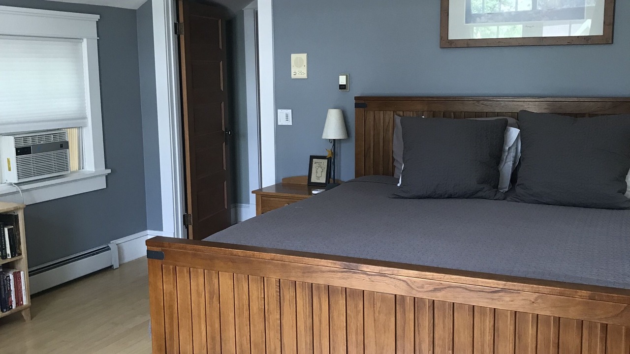 Photo of Others in Mapleton Hill